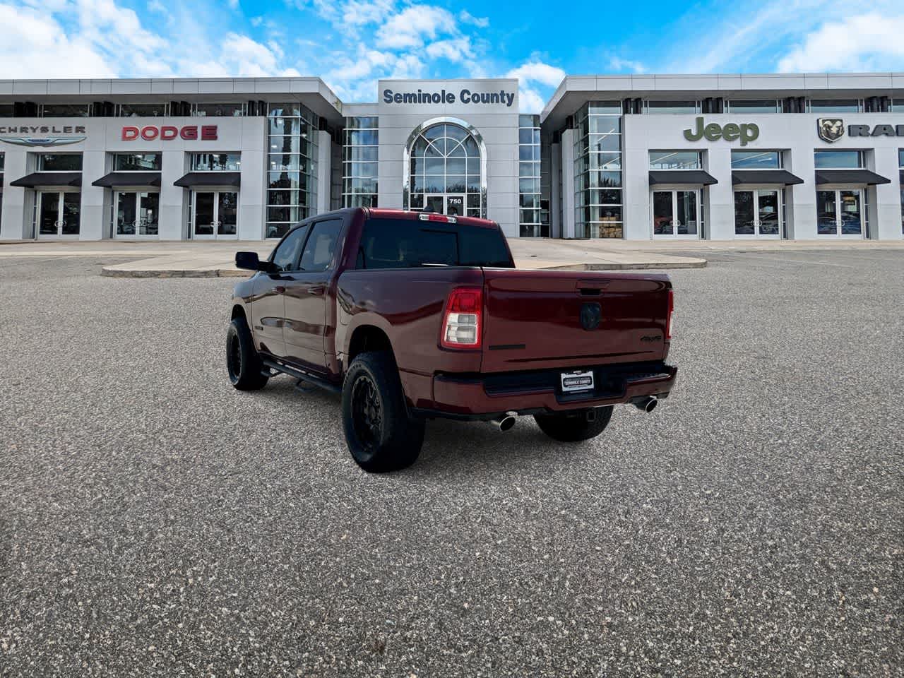 2022 RAM 1500 Big Horn Crew Cab 4x4 5'7' Box