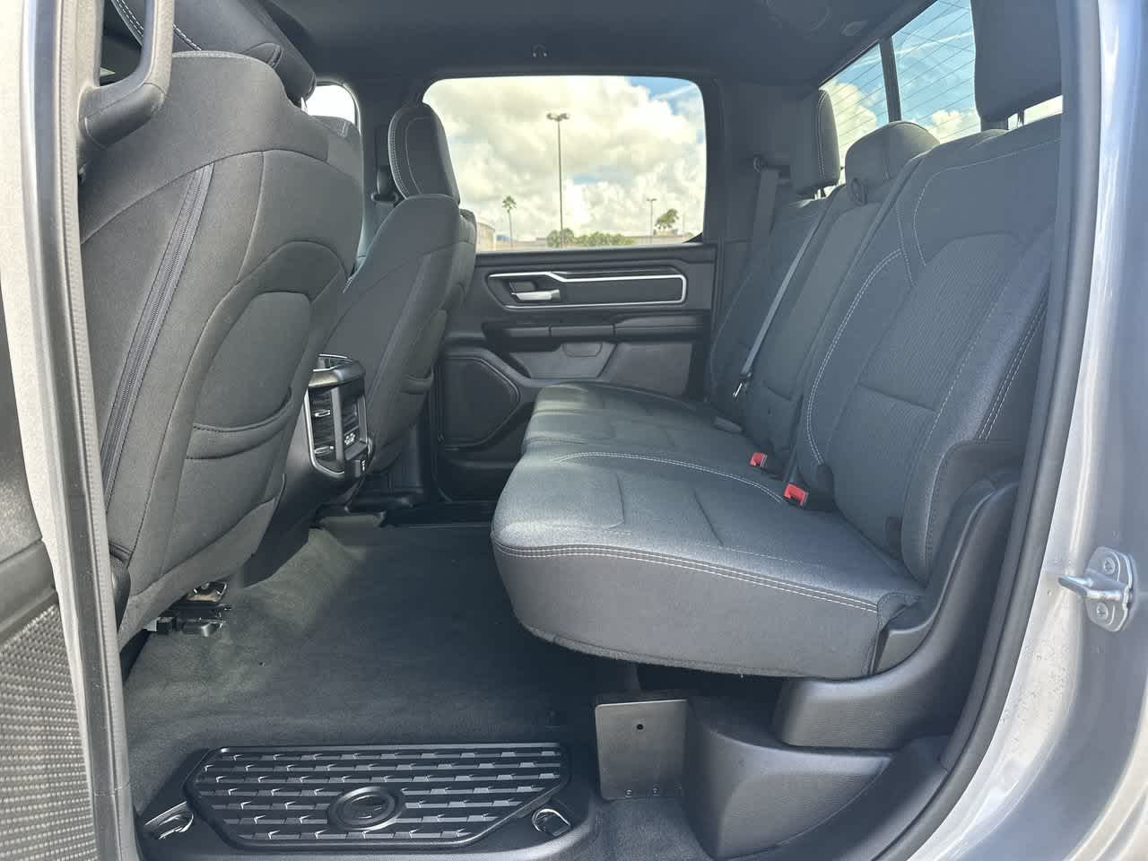 2021 RAM 1500 Big Horn Crew Cab 4x4 5'7' Box