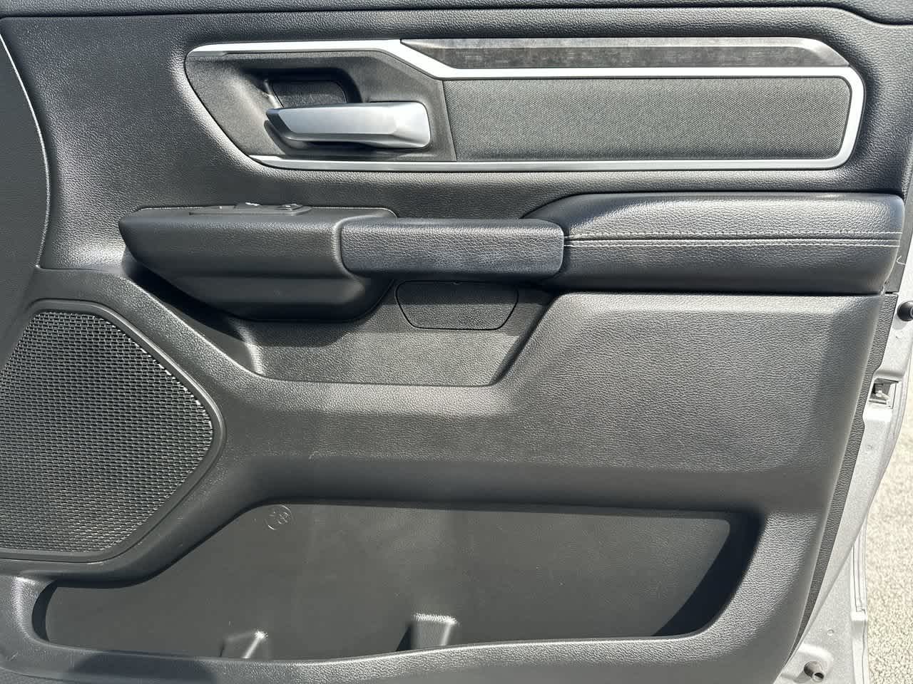 2021 RAM 1500 Big Horn Crew Cab 4x4 5'7' Box