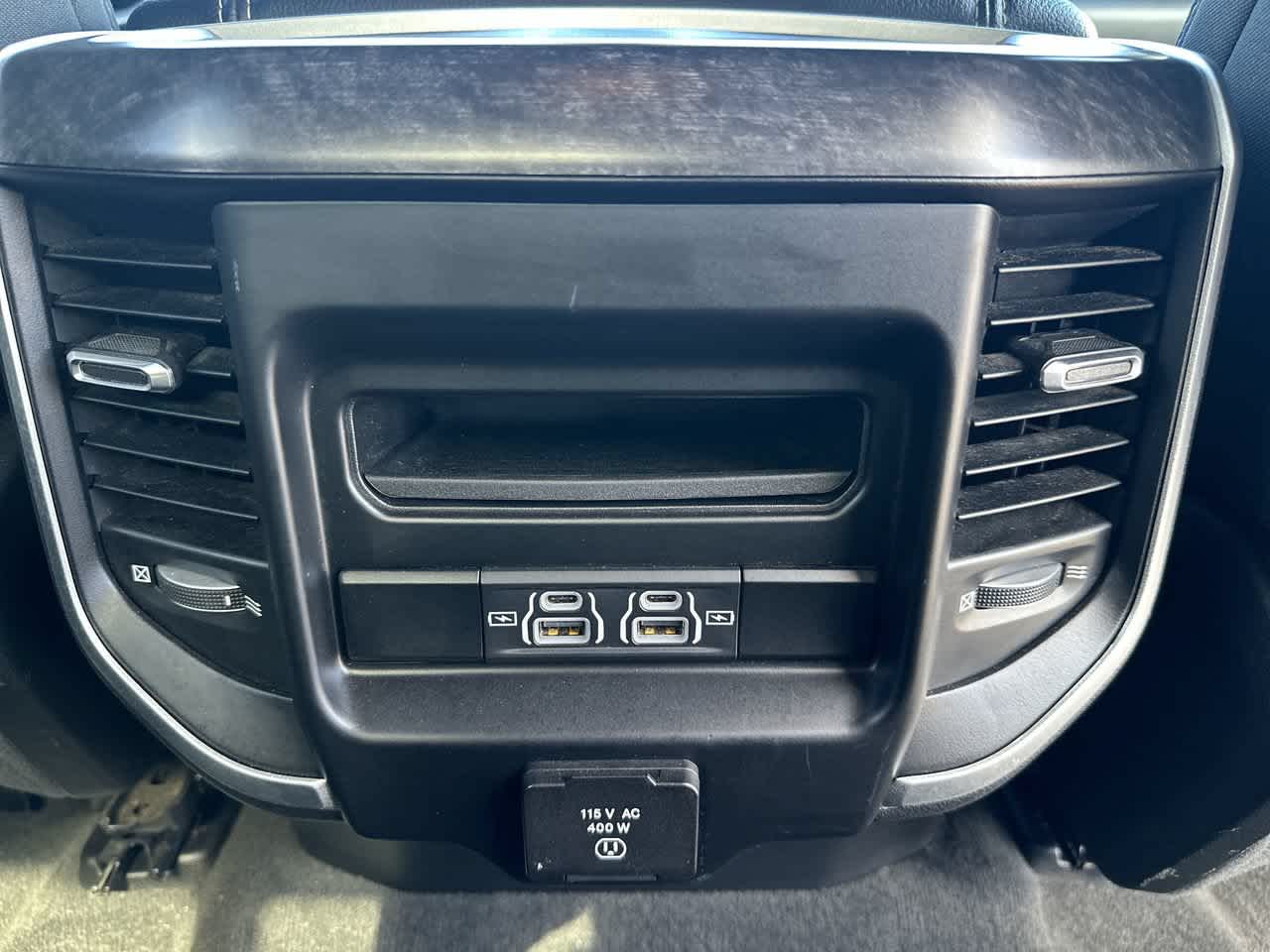 2021 RAM 1500 Big Horn Crew Cab 4x4 5'7' Box