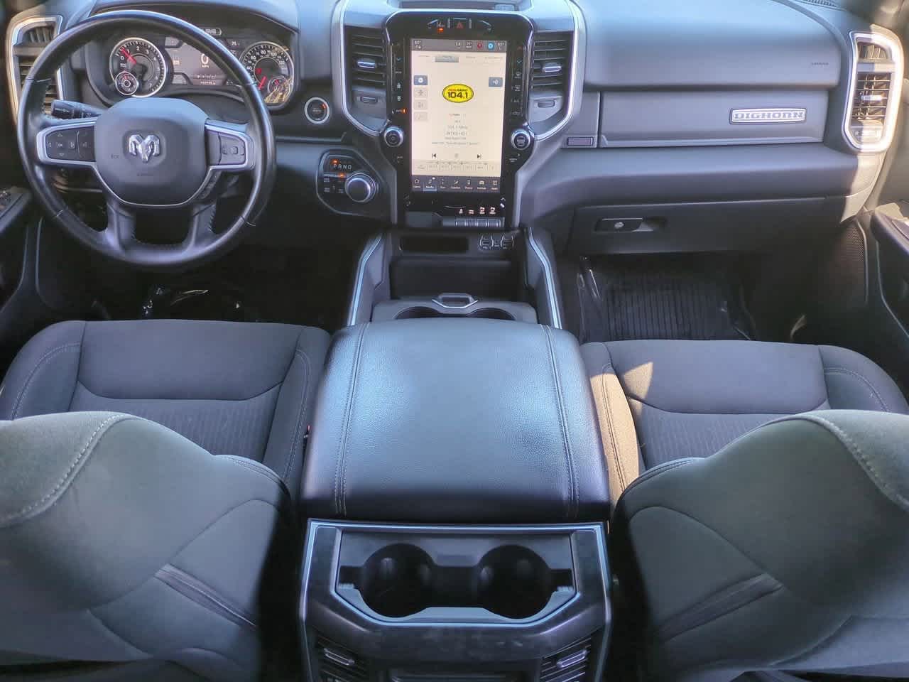 2022 RAM 1500 Big Horn Crew Cab 4x4 5'7' Box