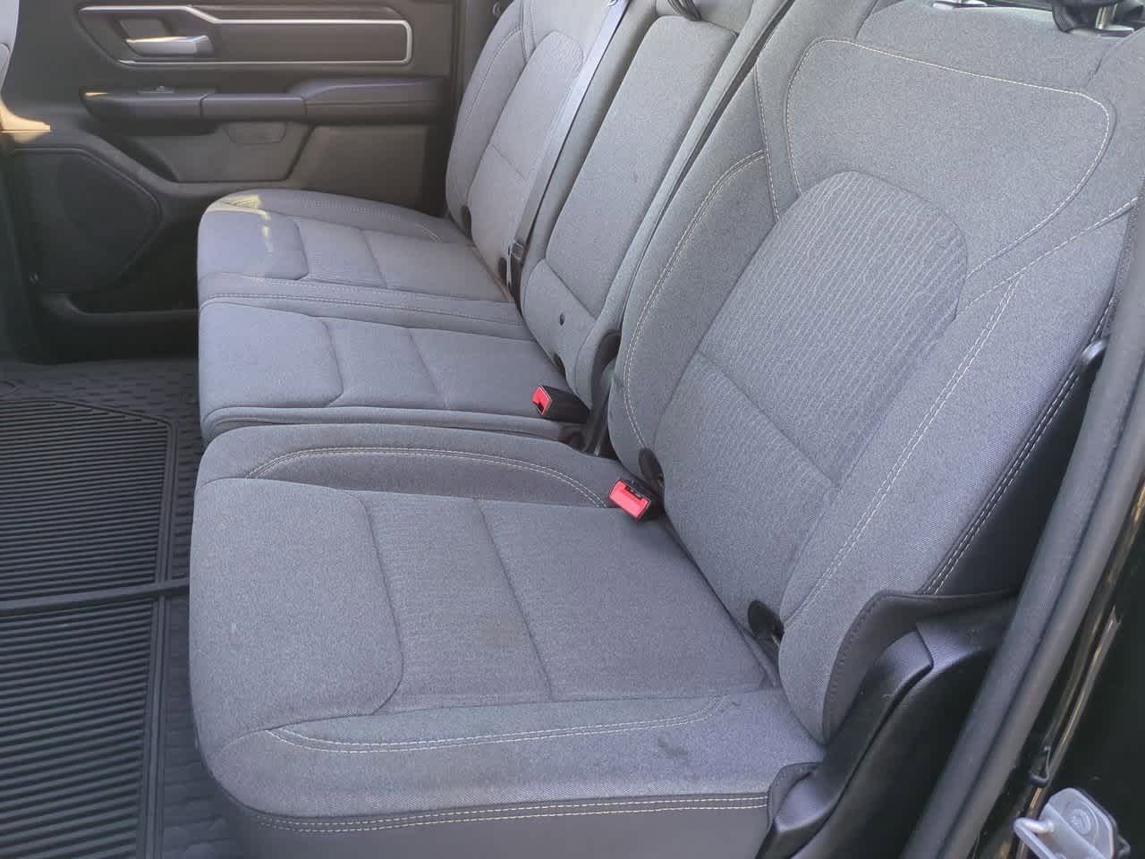 2022 RAM 1500 Big Horn Crew Cab 4x4 5'7' Box