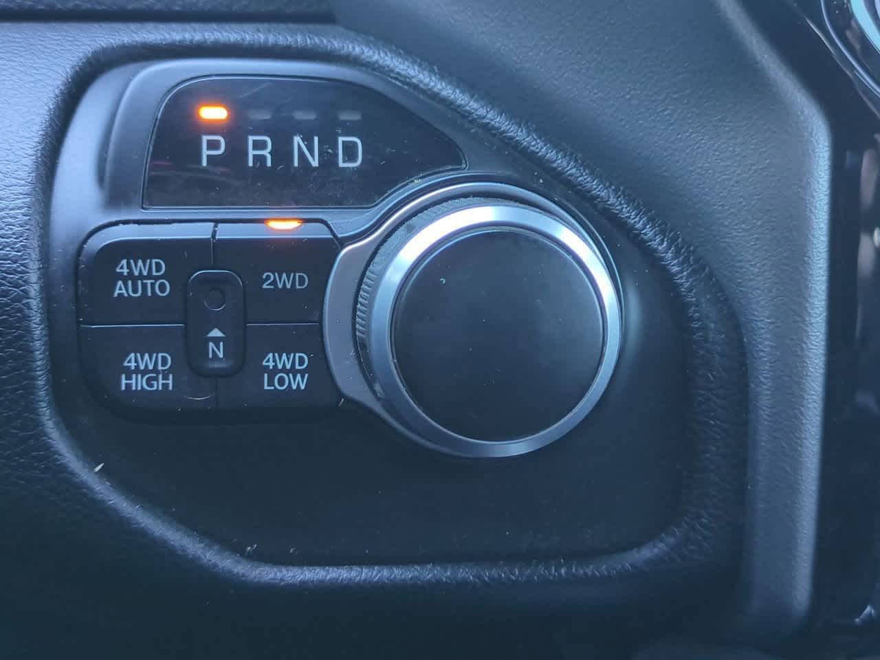 2022 RAM 1500 Big Horn Crew Cab 4x4 5'7' Box