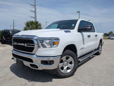 2024 RAM 1500 Big Horn Crew Cab 4x4 5'7' Box