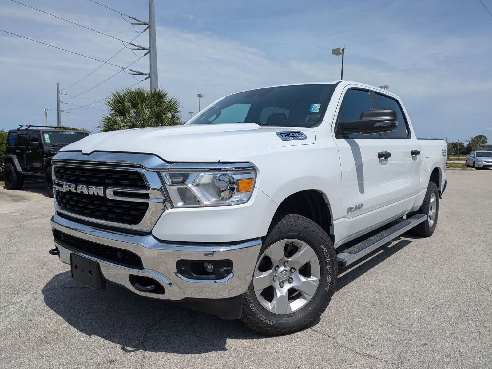 2024 RAM 1500 Big Horn Crew Cab 4x4 5'7' Box