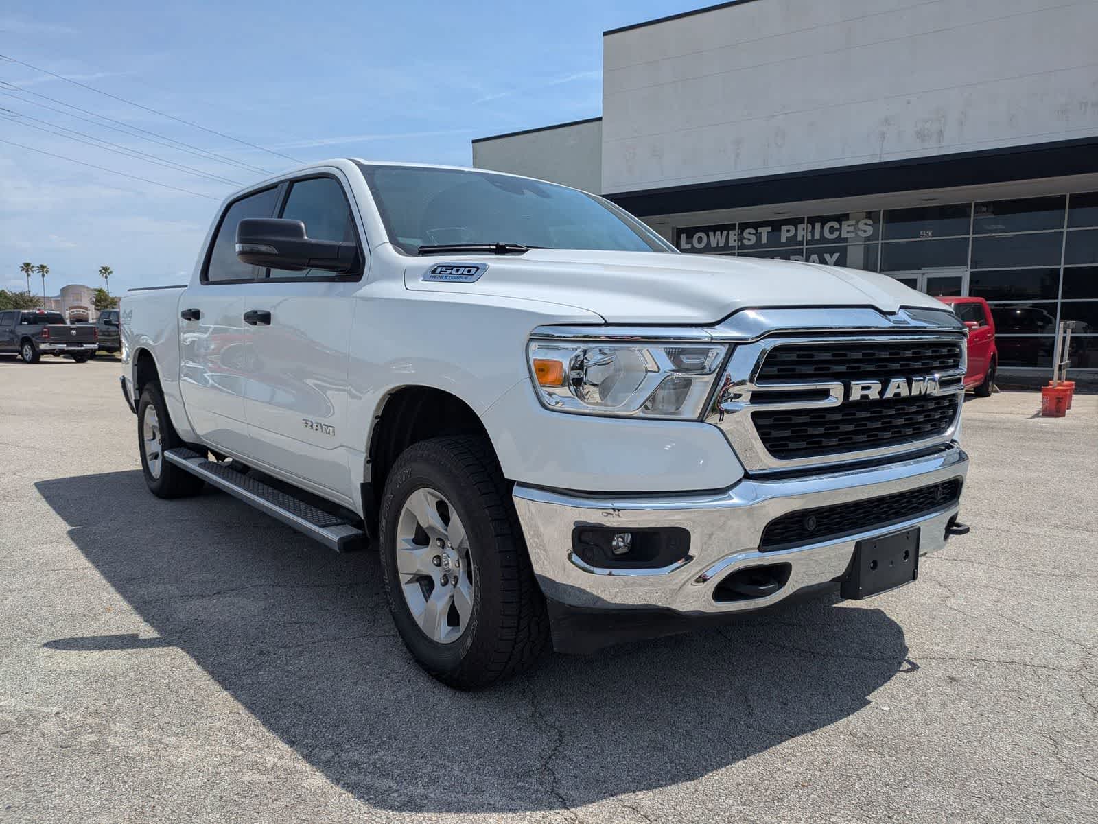 2024 RAM 1500 Big Horn Crew Cab 4x4 5'7' Box