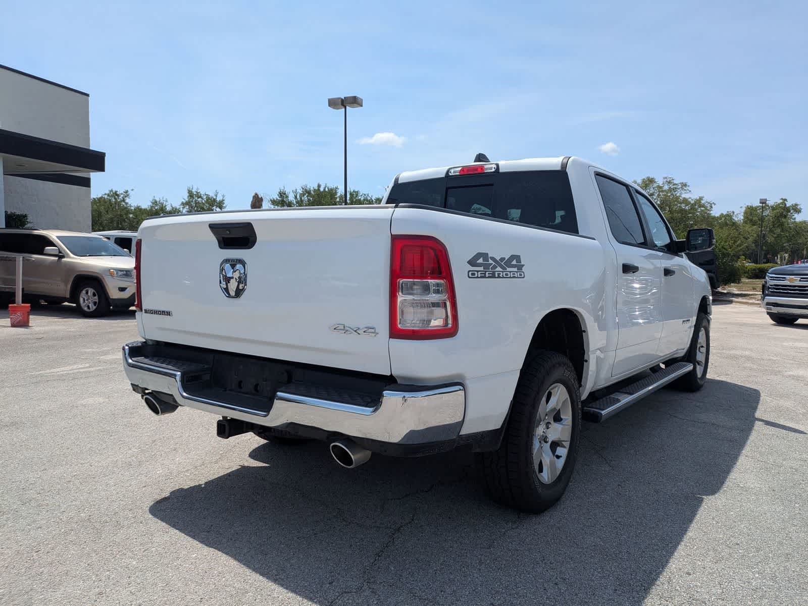 2024 RAM 1500 Big Horn Crew Cab 4x4 5'7' Box