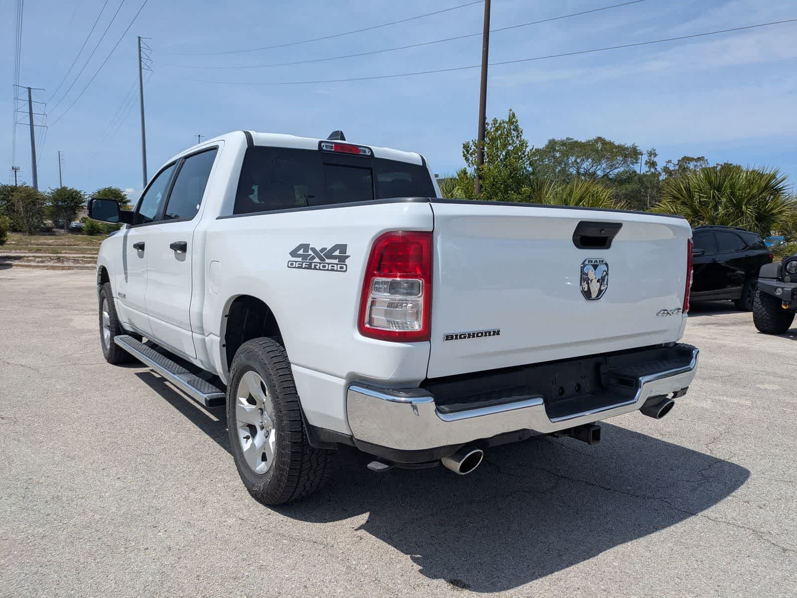 2024 RAM 1500 Big Horn Crew Cab 4x4 5'7' Box