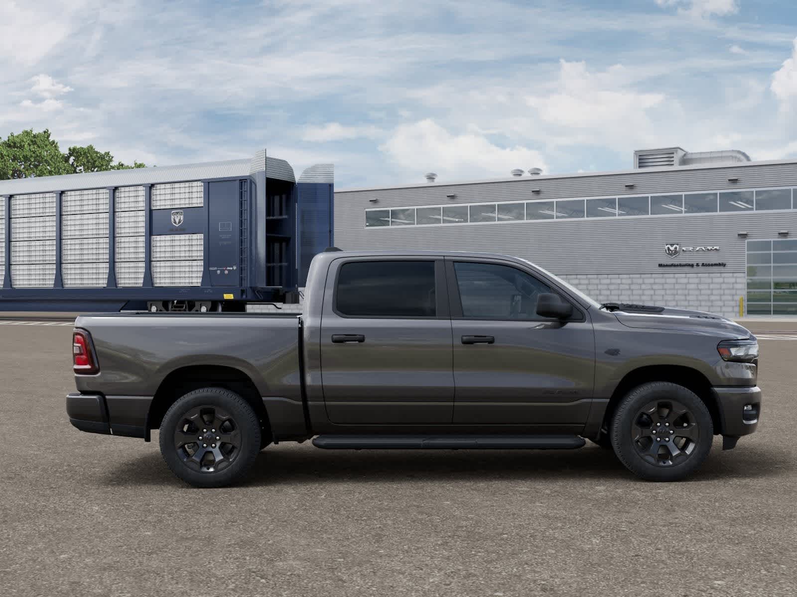 2027 RAM Ram 1500 RAM 1500 EXPRESS CREW CAB 4X4 5'7' BOX