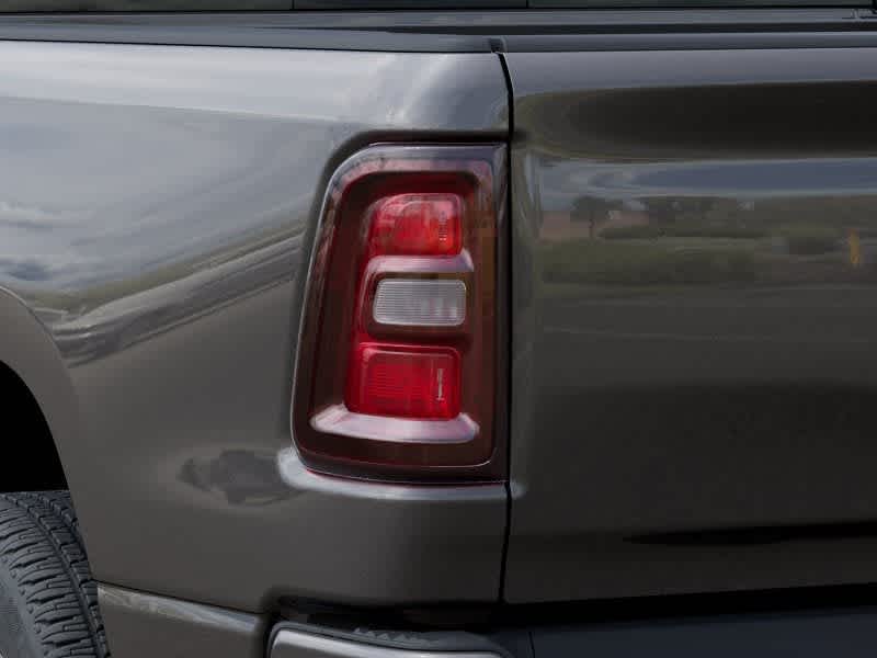 2027 RAM Ram 1500 RAM 1500 EXPRESS CREW CAB 4X4 5'7' BOX
