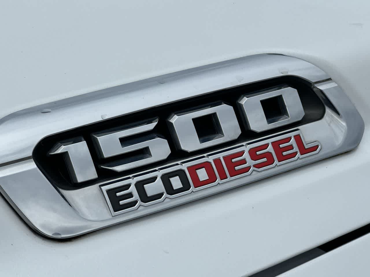 2020 RAM 1500 Limited Crew Cab 4x4 5'7' Box