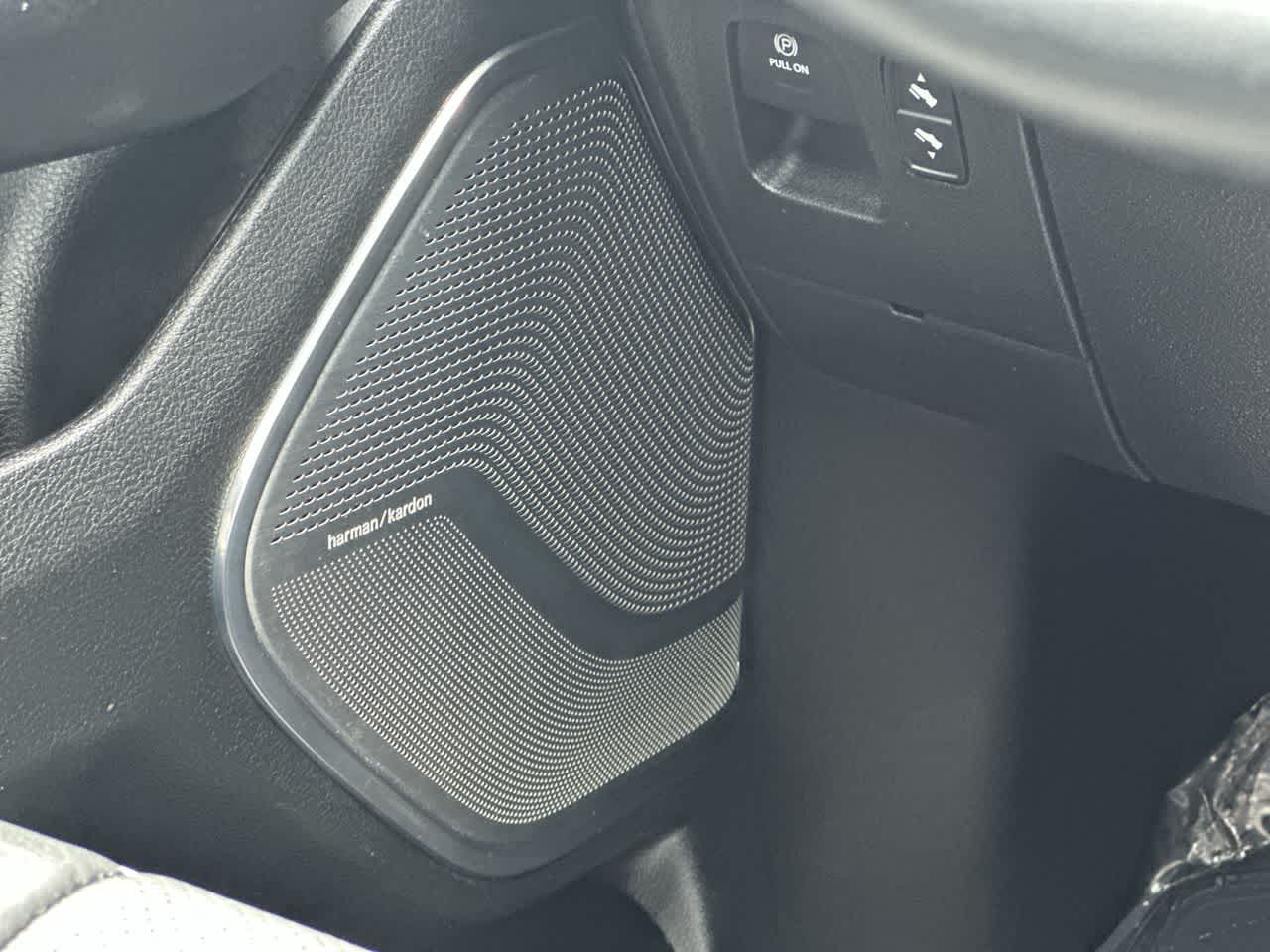 2020 RAM 1500 Limited Crew Cab 4x4 5'7' Box