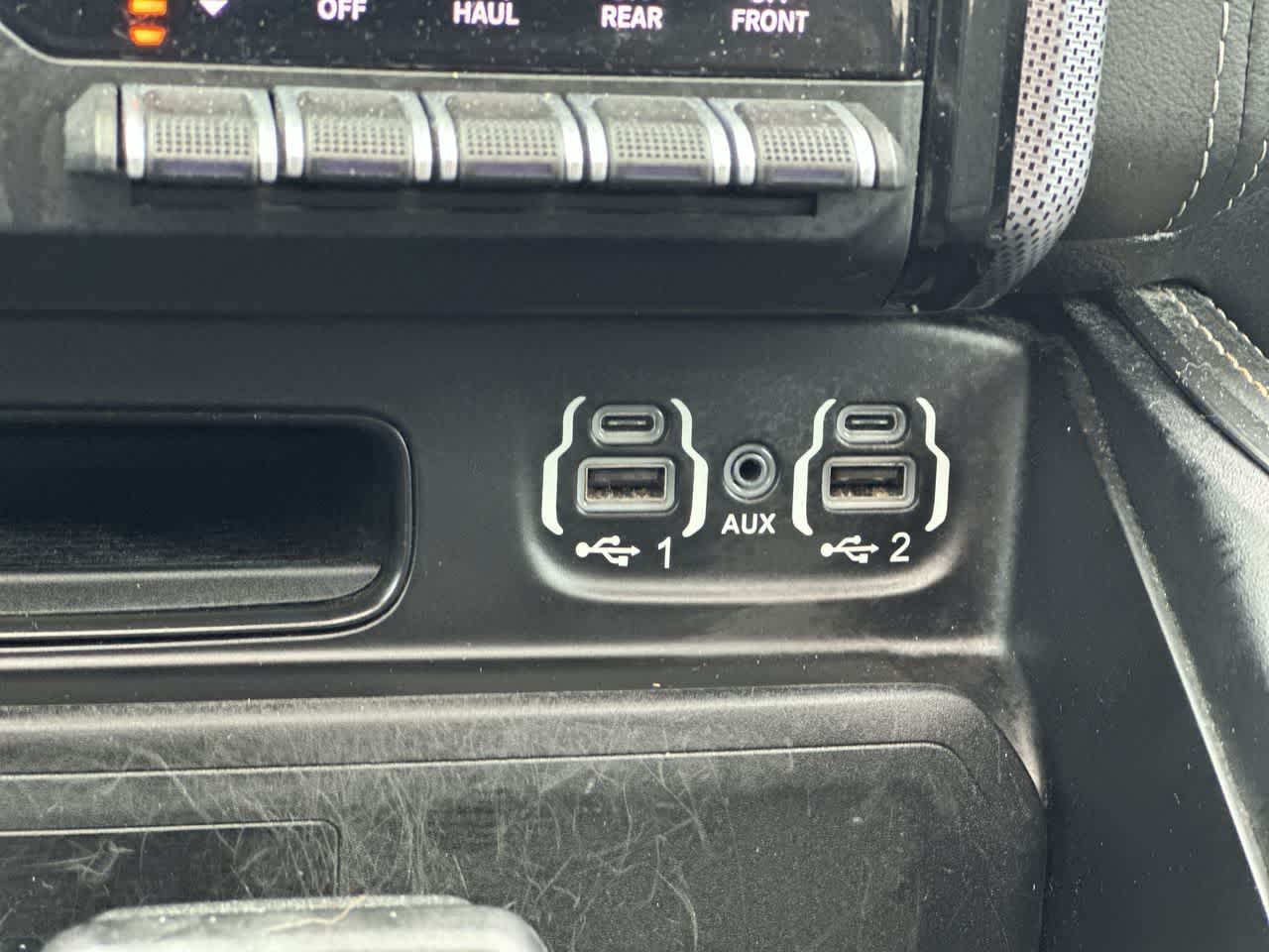 2020 RAM 1500 Limited Crew Cab 4x4 5'7' Box