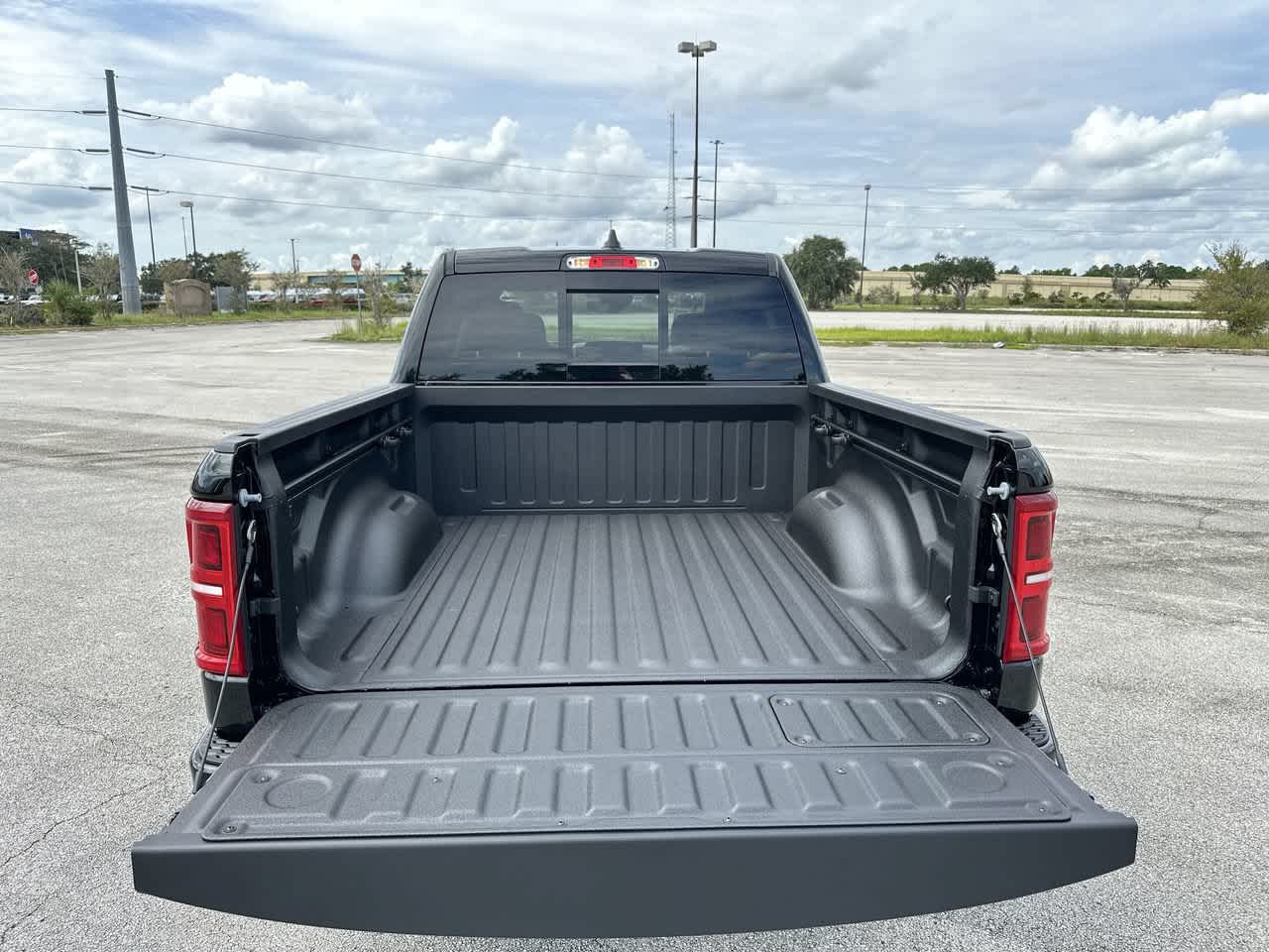 2027 RAM Ram 1500 RAM 1500 LIMITED LONGHORN CREW CAB 4X4 5'7' BOX