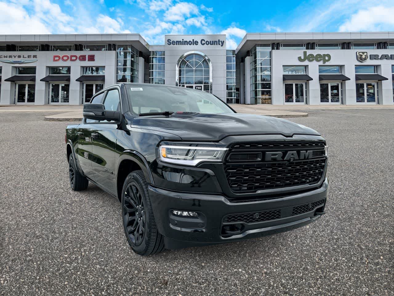 2027 RAM Ram 1500 RAM 1500 LIMITED CREW CAB 4X4 5'7' BOX