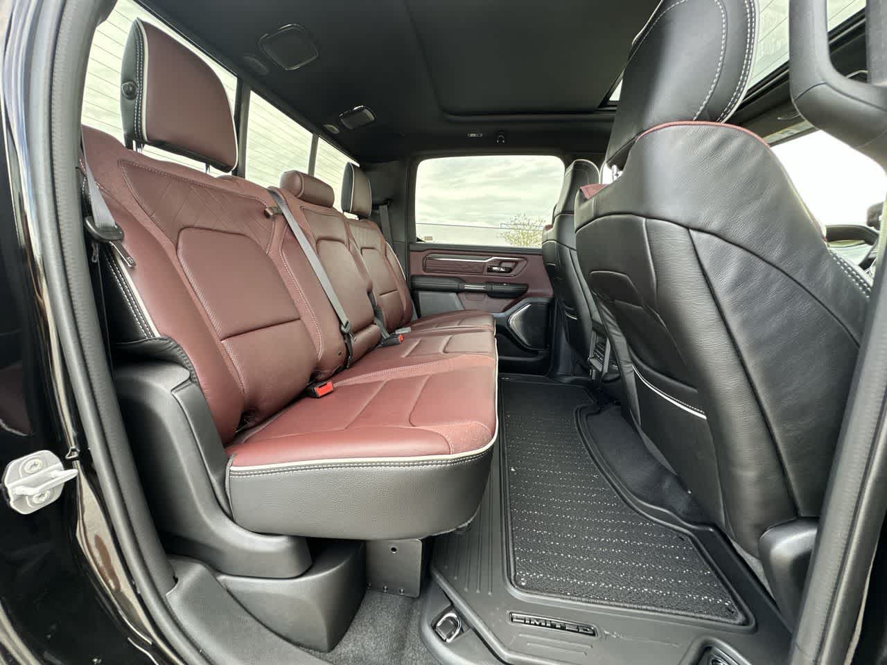 2027 RAM Ram 1500 RAM 1500 LIMITED CREW CAB 4X4 5'7' BOX