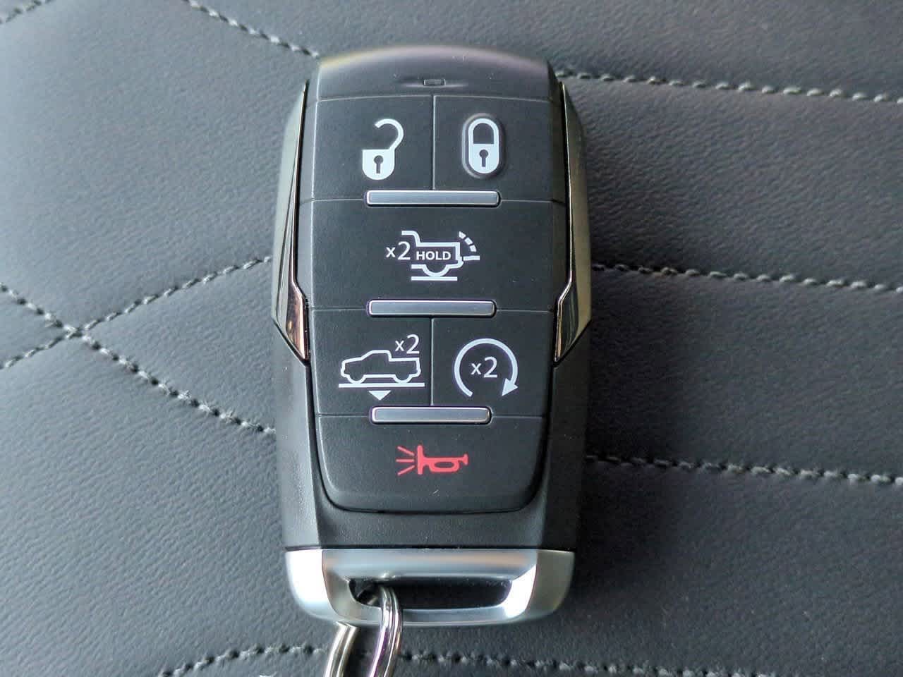 2026 RAM Ram 1500 RAM 1500 LIMITED CREW CAB 4X4 5'7' BOX