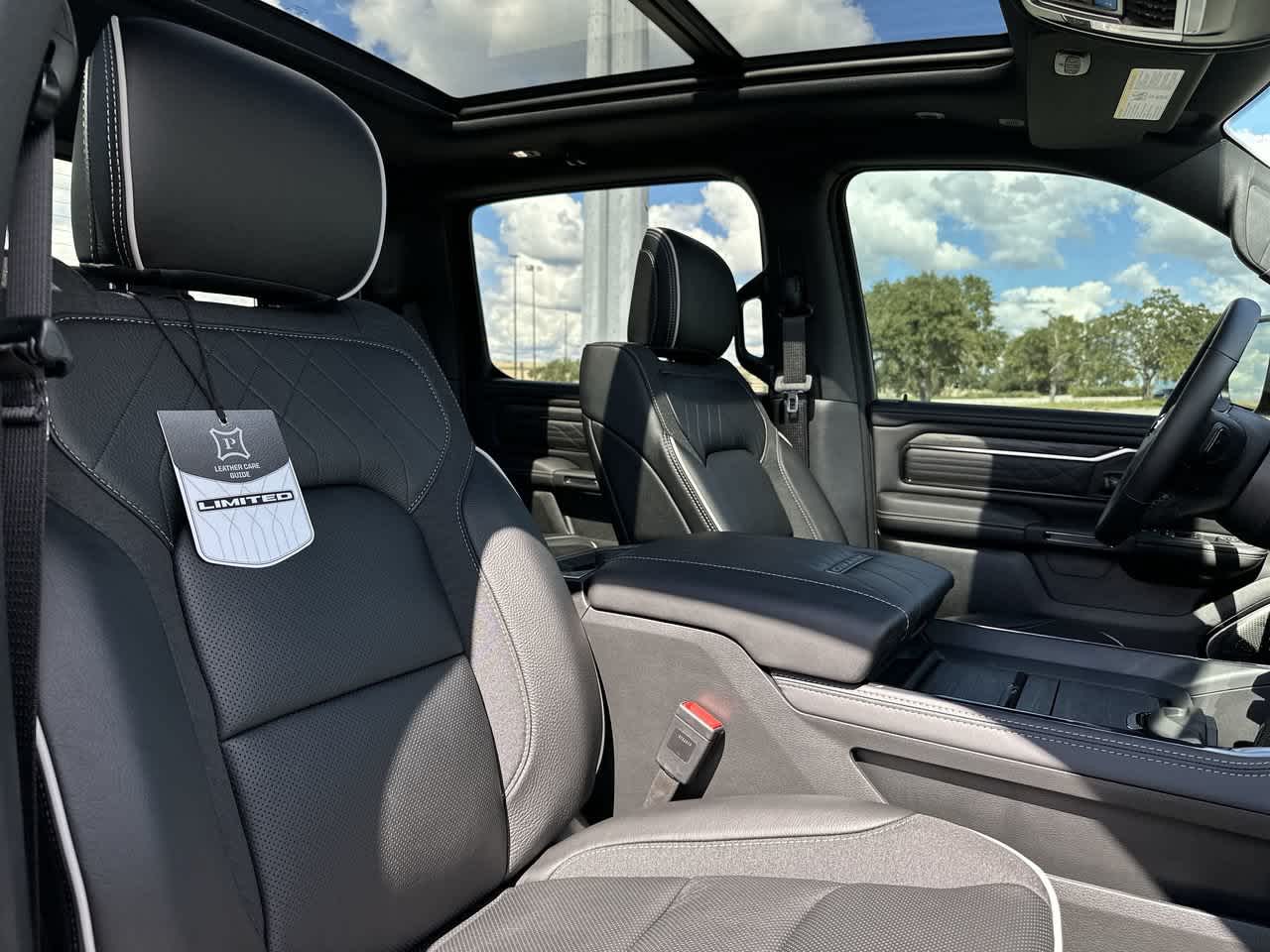 2027 RAM Ram 1500 RAM 1500 LIMITED CREW CAB 4X4 5'7' BOX