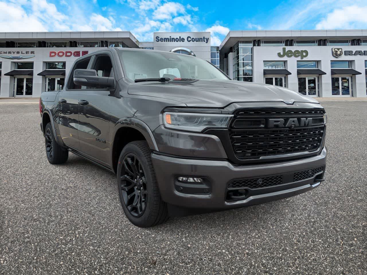 2026 RAM Ram 1500 RAM 1500 LIMITED CREW CAB 4X4 5'7' BOX