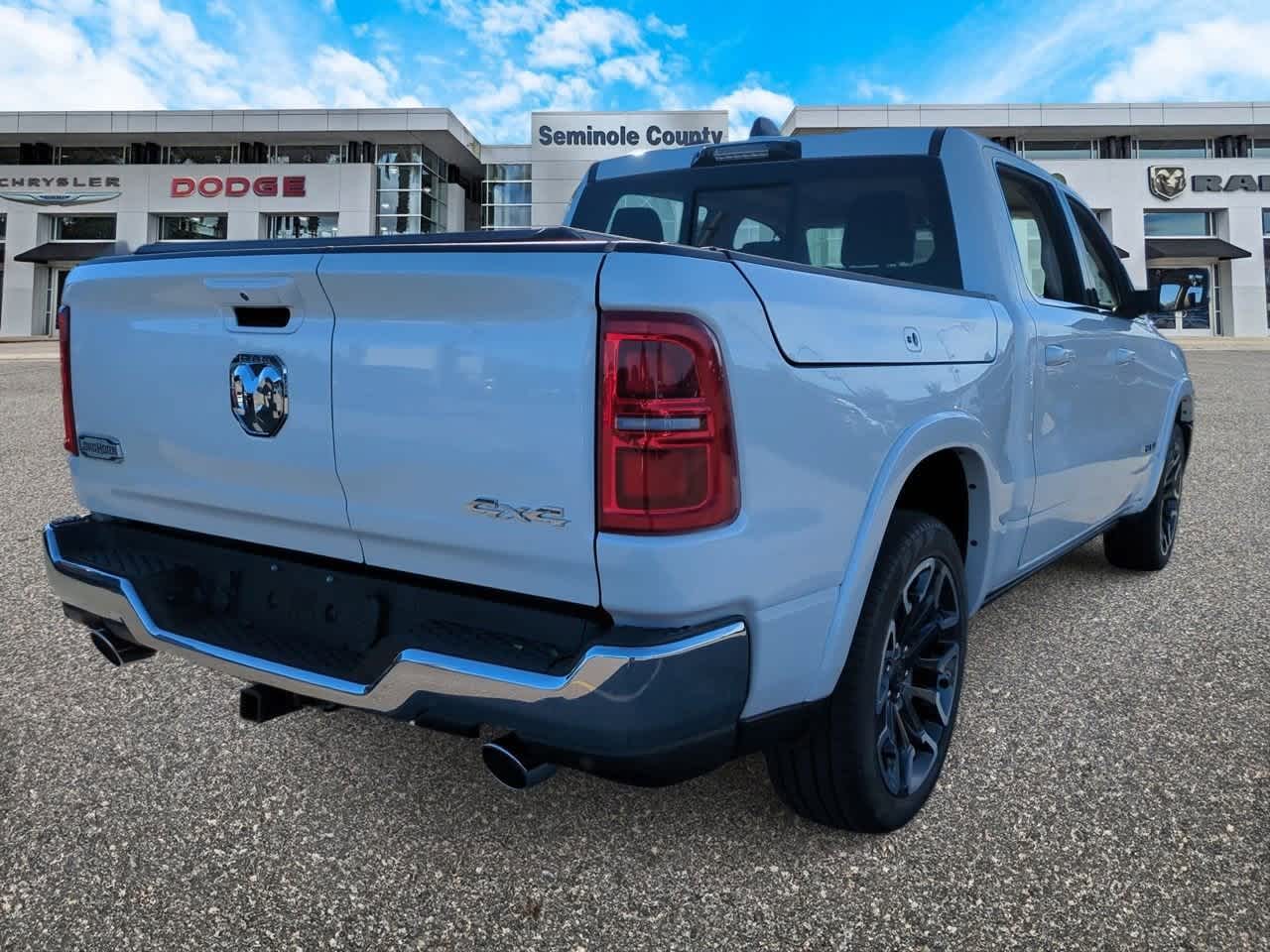 2026 RAM Ram 1500 RAM 1500 LIMITED LONGHORN CREW CAB 4X4 5'7' BOX