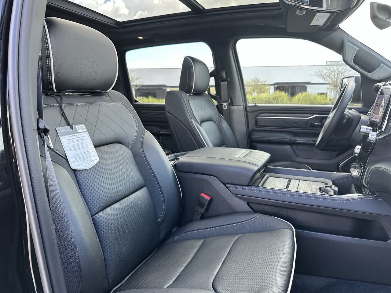 2027 RAM Ram 1500 RAM 1500 LIMITED CREW CAB 4X4 5'7' BOX
