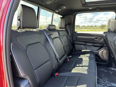 2027 RAM Ram 1500 RAM 1500 LIMITED CREW CAB 4X4 5'7' BOX