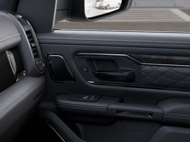 2026 RAM 1500 Limited Crew Cab 4x4 5'7' Box