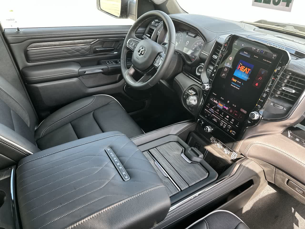 2027 RAM Ram 1500 RAM 1500 LIMITED CREW CAB 4X4 5'7' BOX