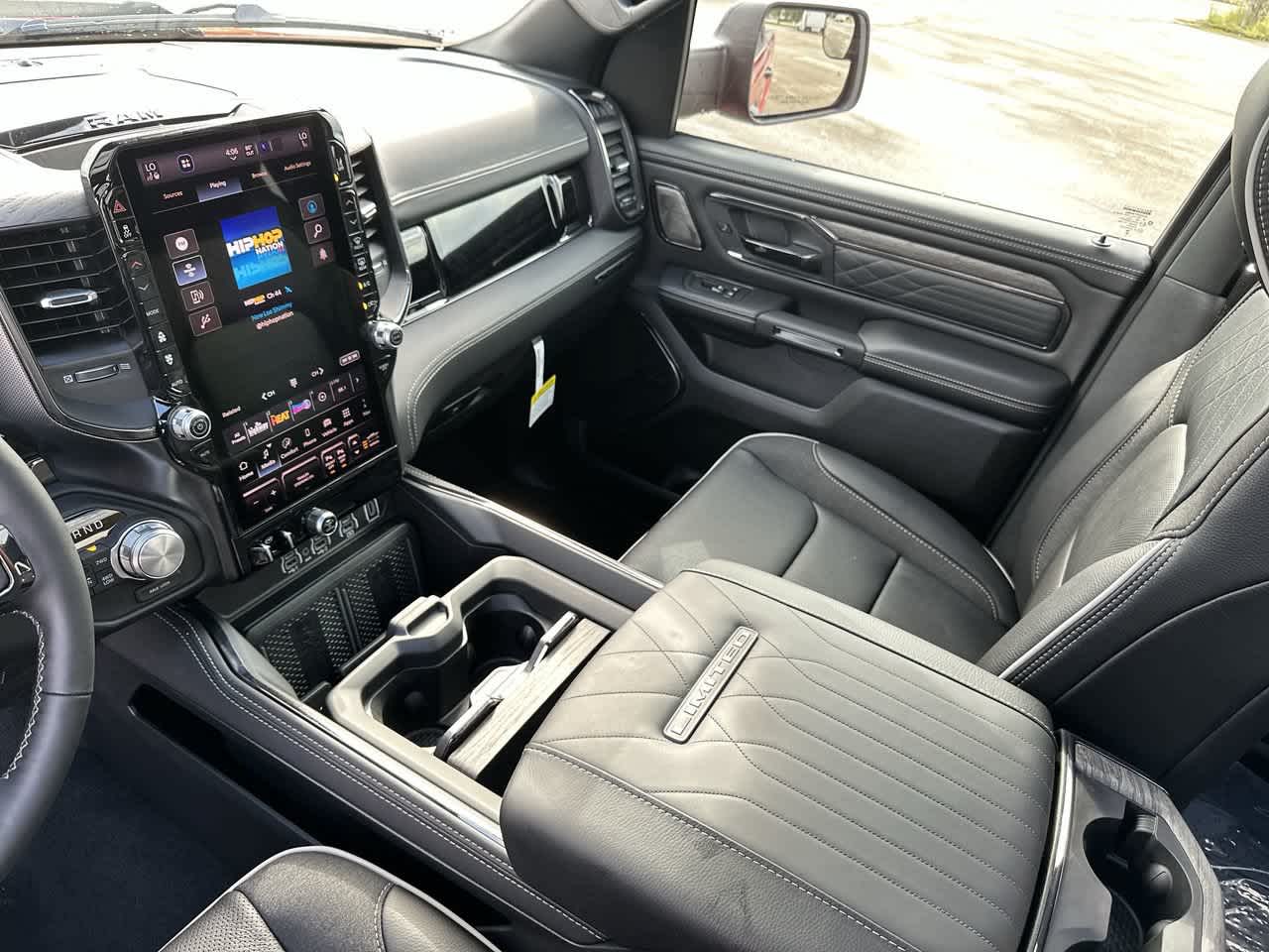2027 RAM Ram 1500 RAM 1500 LIMITED CREW CAB 4X4 5'7' BOX