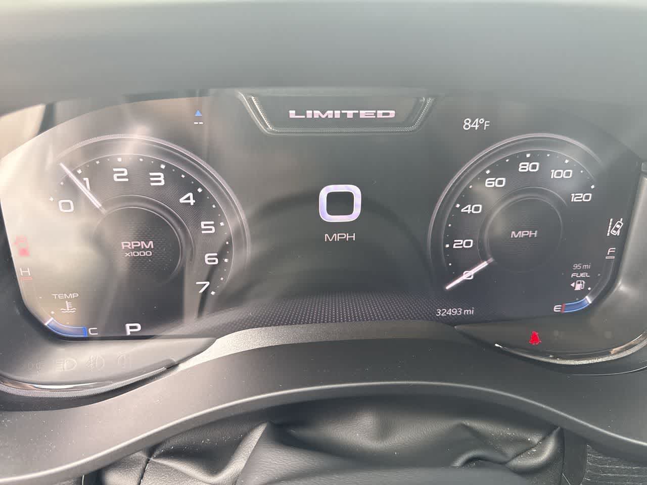 2023 RAM 1500 Limited Crew Cab 4x4 5'7' Box