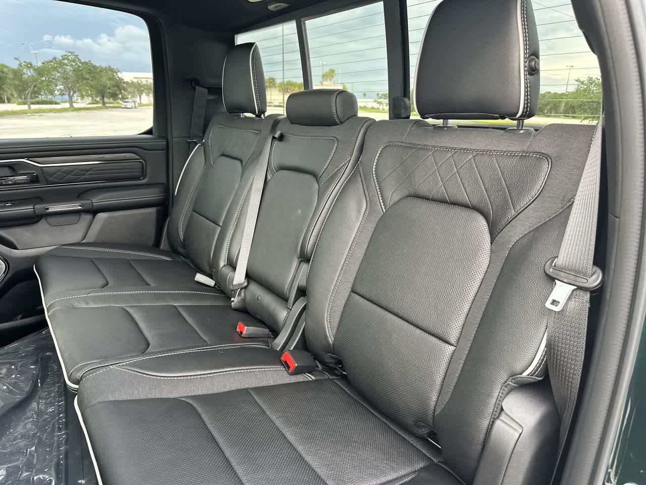 2027 RAM Ram 1500 RAM 1500 LIMITED CREW CAB 4X4 5'7' BOX
