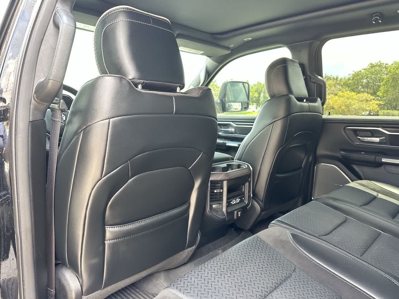 2025 RAM 1500 Laramie Crew Cab 4x4 5'7' Box