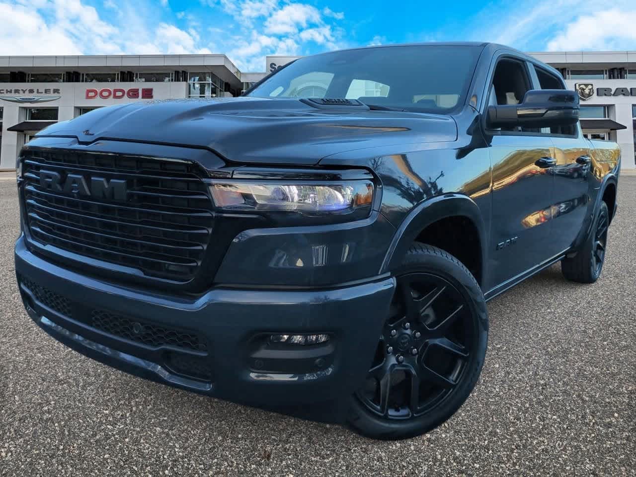 2026 RAM Ram 1500 RAM 1500 LARAMIE CREW CAB 4X4 5'7' BOX