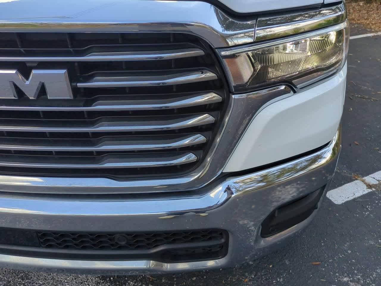 2025 RAM 1500 Laramie Crew Cab 4x4 5'7' Box