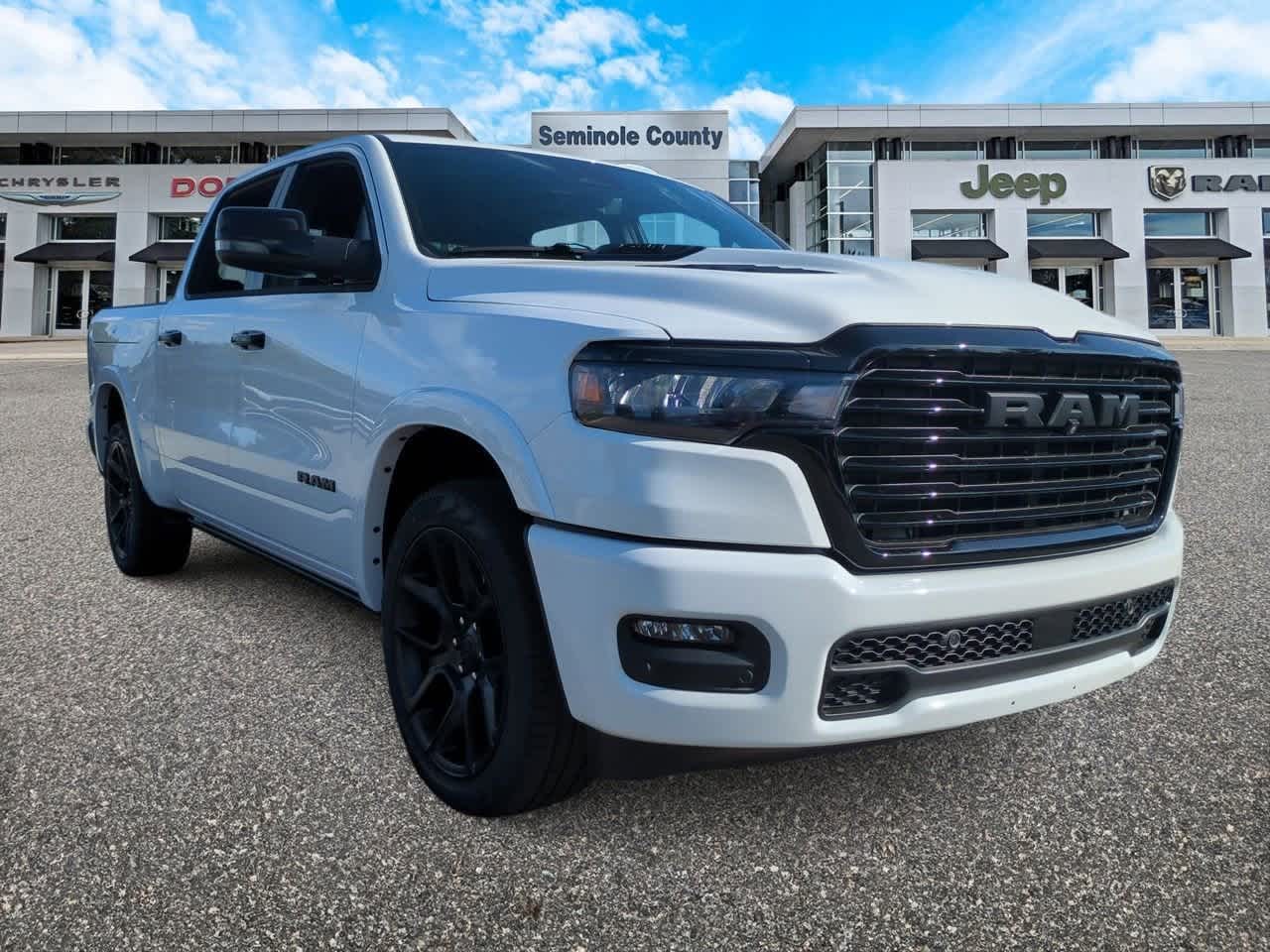 2026 RAM Ram 1500 RAM 1500 LARAMIE CREW CAB 4X4 5'7' BOX