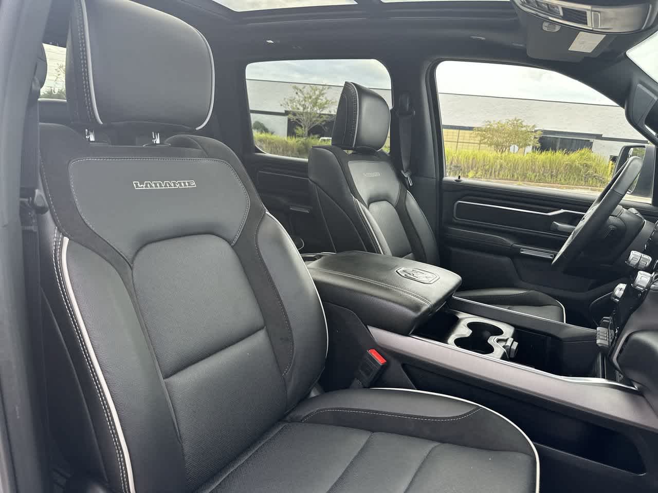 2025 RAM 1500 Laramie Crew Cab 4x4 5'7' Box