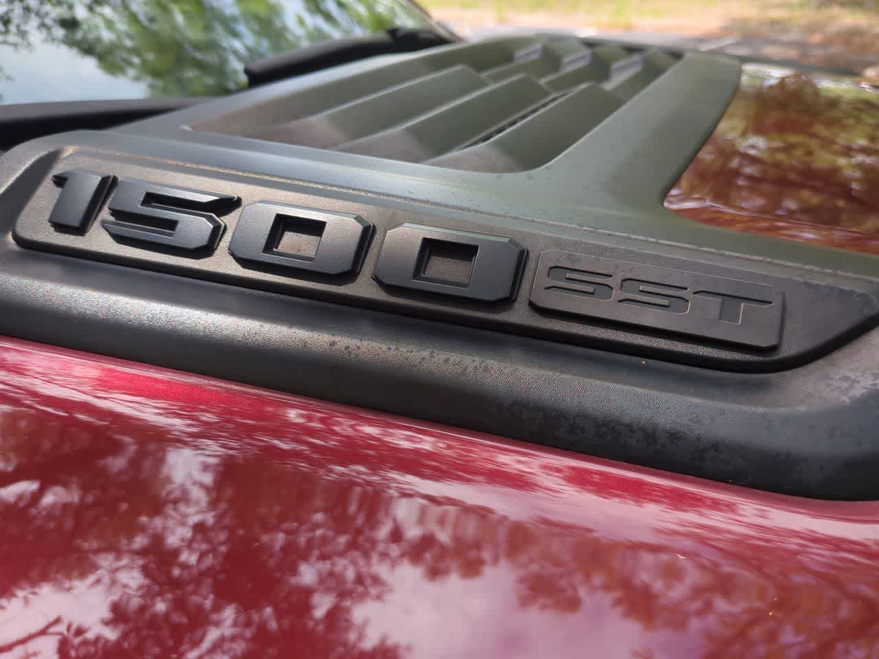 2025 RAM 1500 Laramie Crew Cab 4x4 5'7' Box
