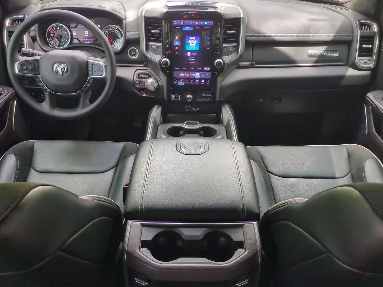 2025 RAM 1500 Laramie Crew Cab 4x4 5'7' Box