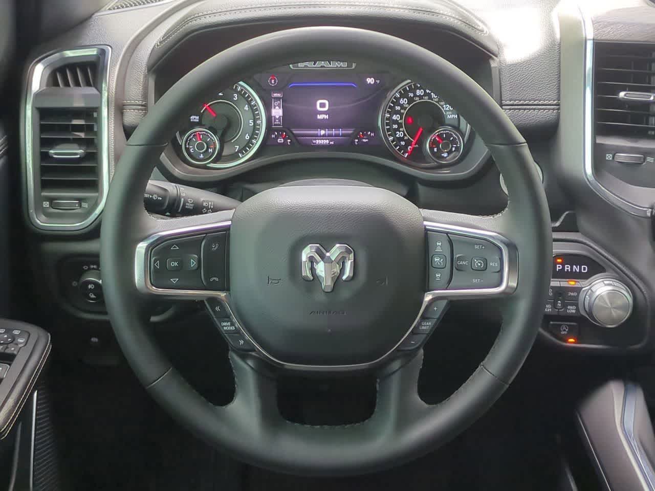 2025 RAM 1500 Laramie Crew Cab 4x4 5'7' Box