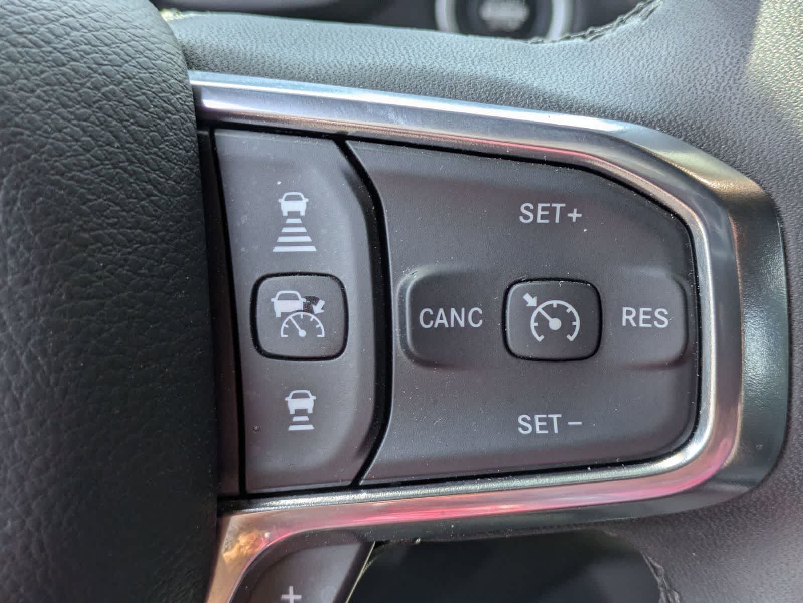 2025 RAM 1500 Laramie Crew Cab 4x4 5'7' Box
