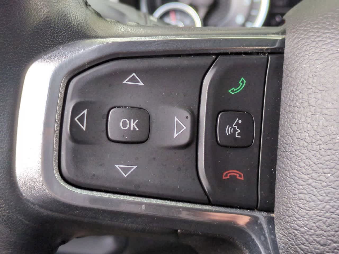 2022 RAM 1500 Laramie Crew Cab 4x4 5'7' Box