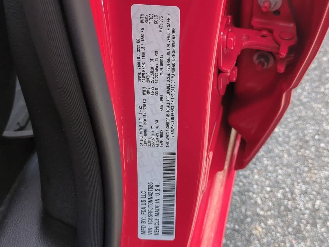 2022 RAM 1500 Laramie Crew Cab 4x4 5'7' Box