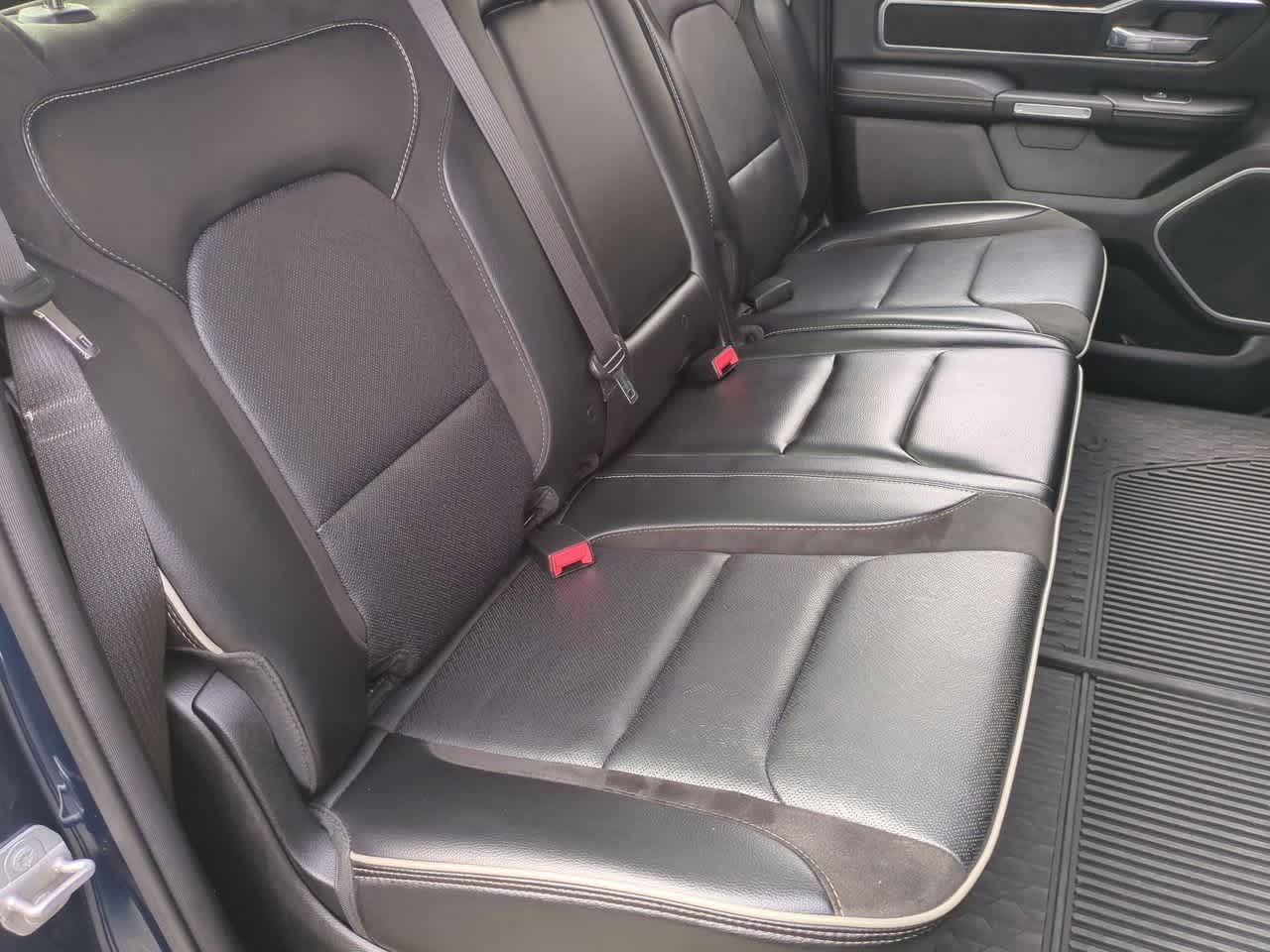 2023 RAM 1500 Laramie Crew Cab 4x4 5'7' Box