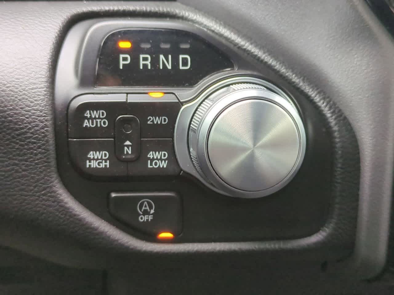 2023 RAM 1500 Laramie Crew Cab 4x4 5'7' Box