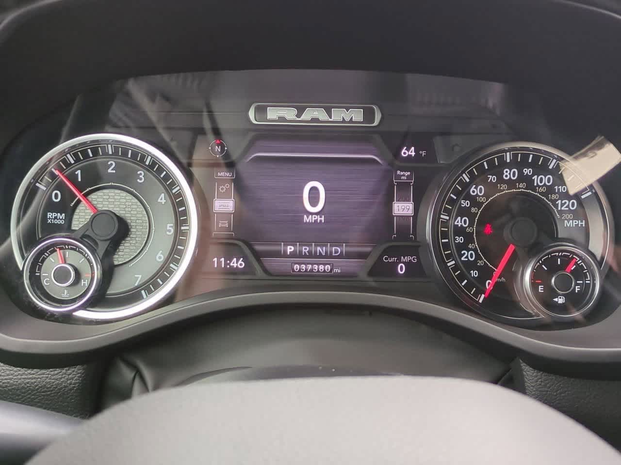 2023 RAM 1500 Laramie Crew Cab 4x4 5'7' Box