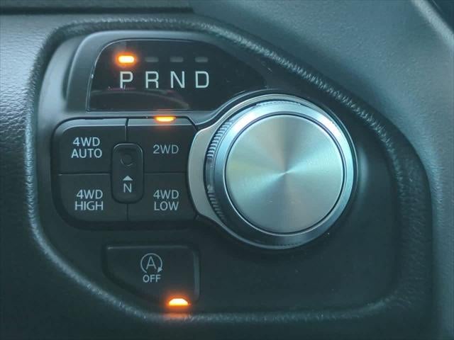 2024 RAM 1500 Laramie Crew Cab 4x4 5'7' Box