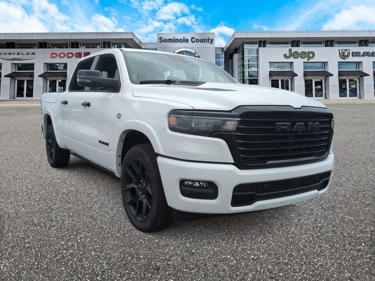 2026 RAM Ram 1500 RAM 1500 LARAMIE CREW CAB 4X4 5'7' BOX