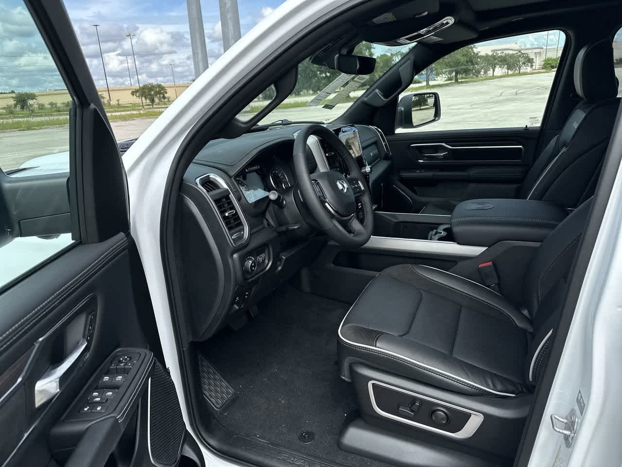 2027 RAM Ram 1500 RAM 1500 LARAMIE CREW CAB 4X4 5'7' BOX