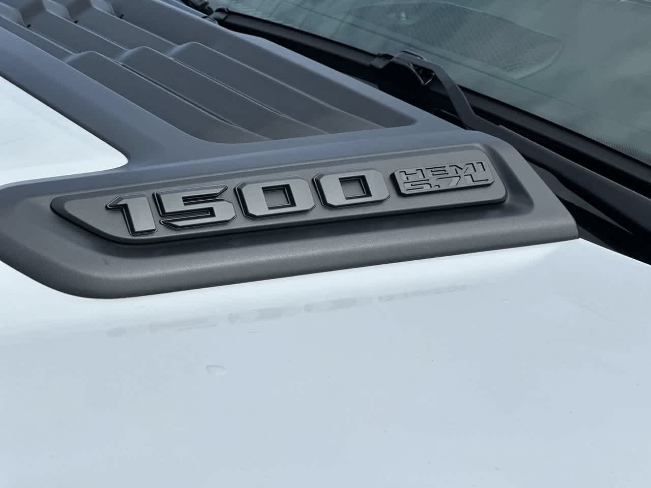 2027 RAM Ram 1500 RAM 1500 LARAMIE CREW CAB 4X4 5'7' BOX