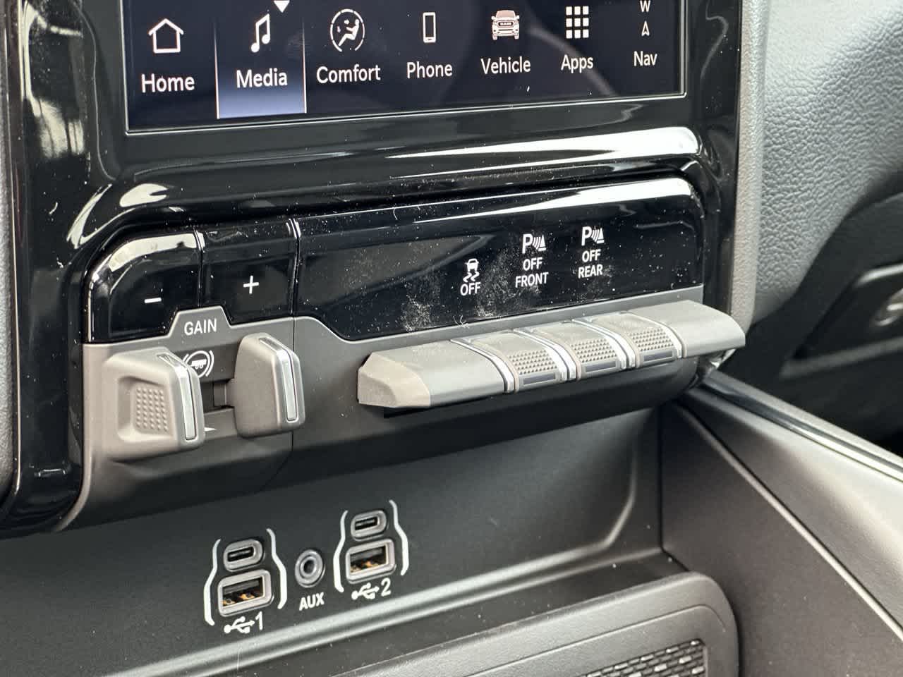 2027 RAM Ram 1500 RAM 1500 LARAMIE CREW CAB 4X4 5'7' BOX